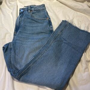 Dynamite - Irina High Waisted Relaxed Jeans in Size 25
